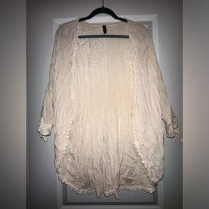 Cream cardigan scalloped edges crochet knit sleeves - large